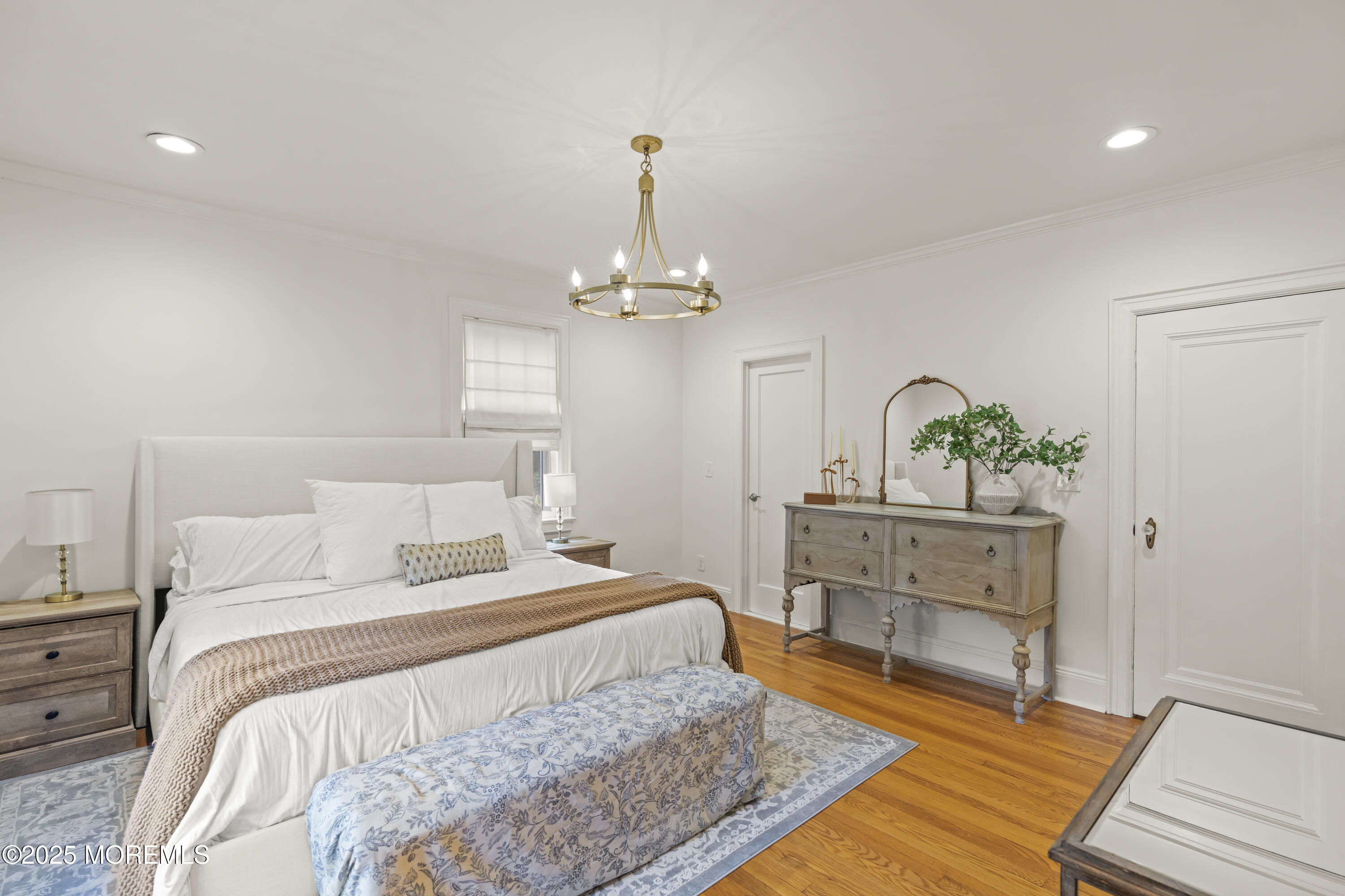 7 Fleming Terrace Maplewood, NJ 07040 - Photo 31 of 72 a bedroom with a bed and a table