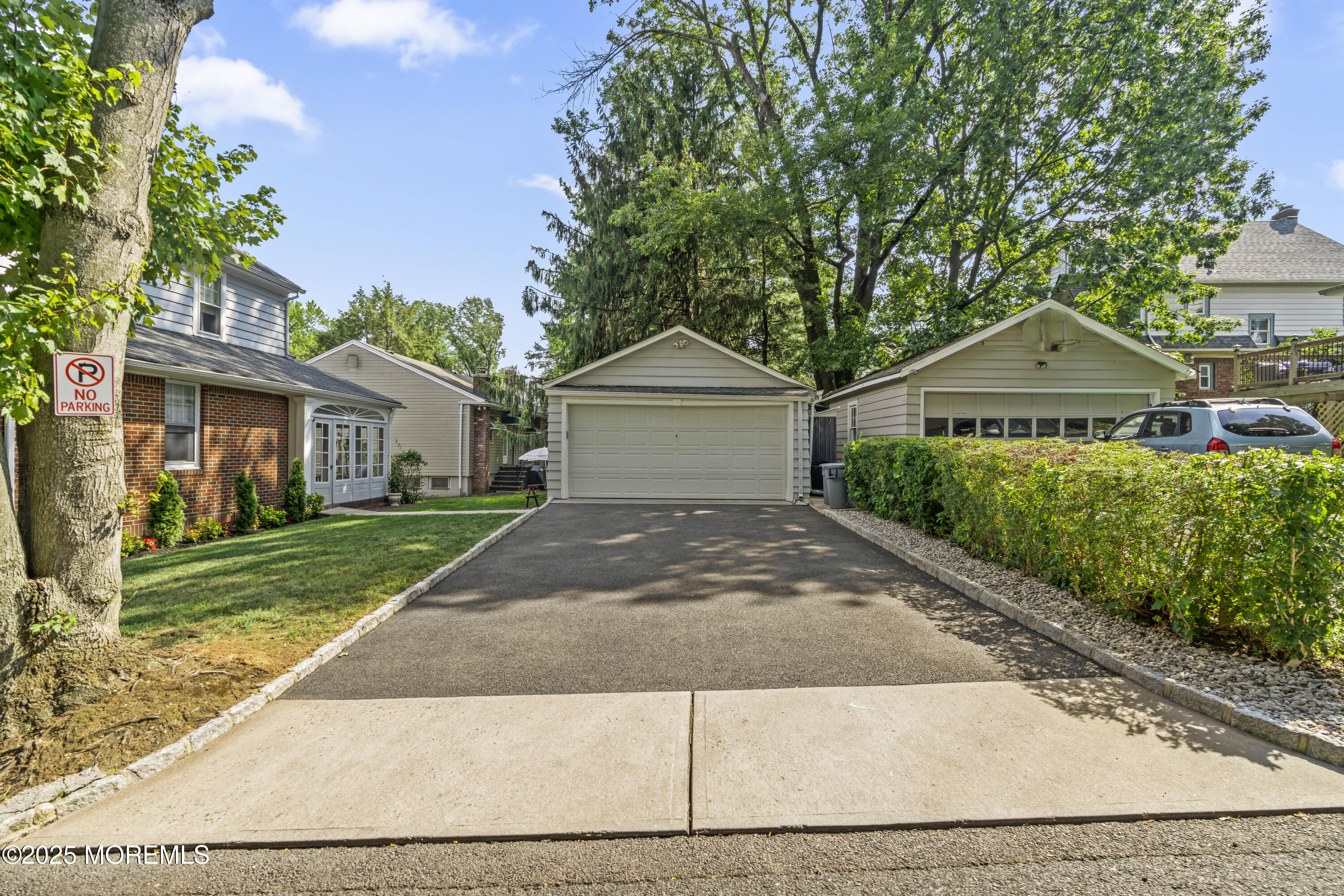 7 Fleming Terrace Maplewood, NJ 07040 - Photo 5 of 72 Garage Front View
