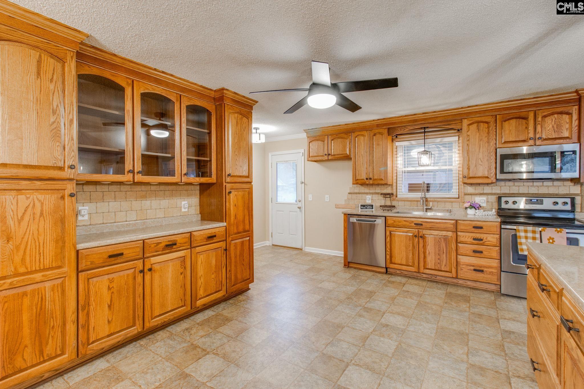 2736 Platt Springs Road West Columbia, SC 29170 - Photo 11 of 35