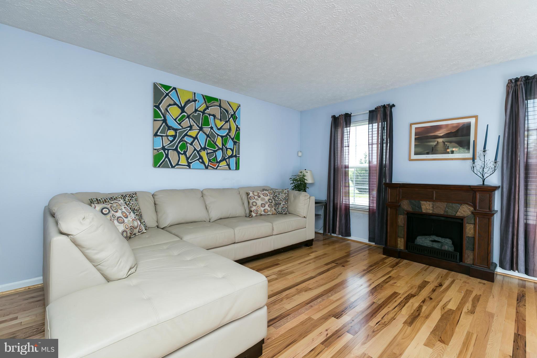 633 Otter Creek Road Edgewood, MD 21040 - Photo 17 of 30 Living Room