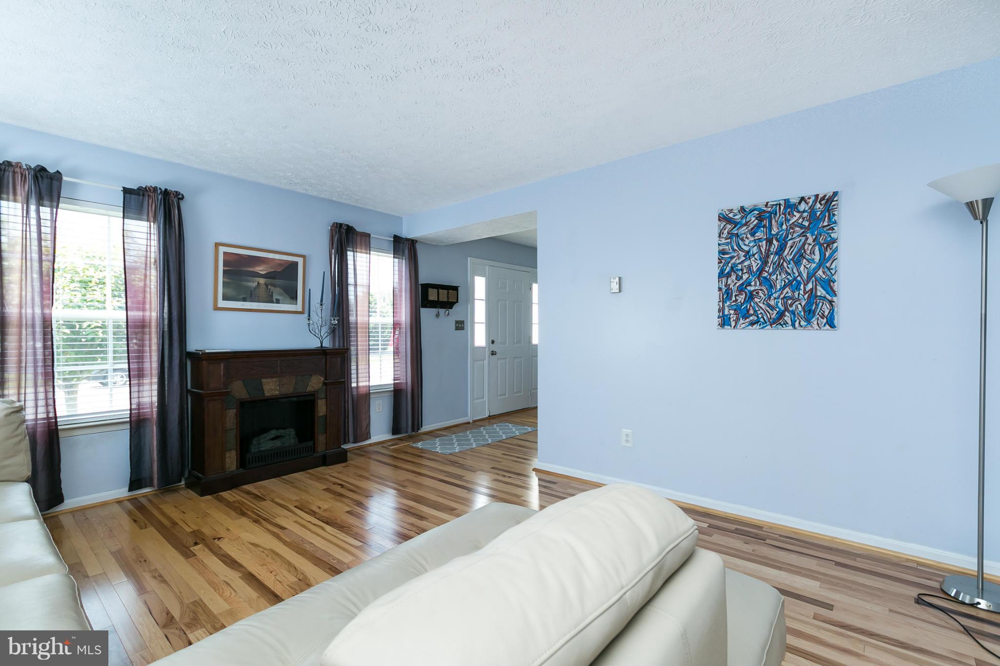 633 Otter Creek Road Edgewood, MD 21040 - Photo 18 of 30 Living Room