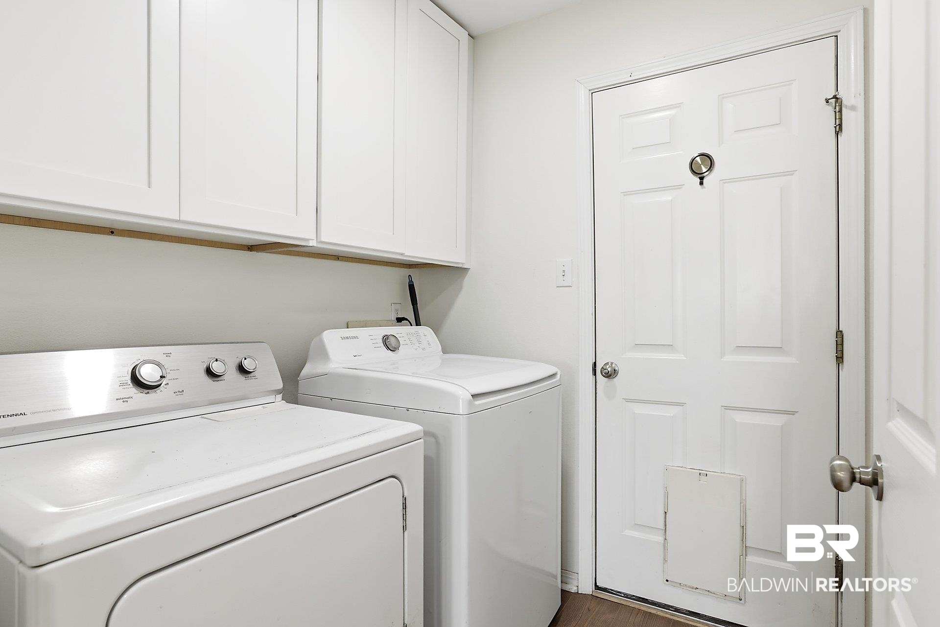 25793 Bonito Avenue Orange Beach, AL 36561 - Photo 23 of 27 Laundry