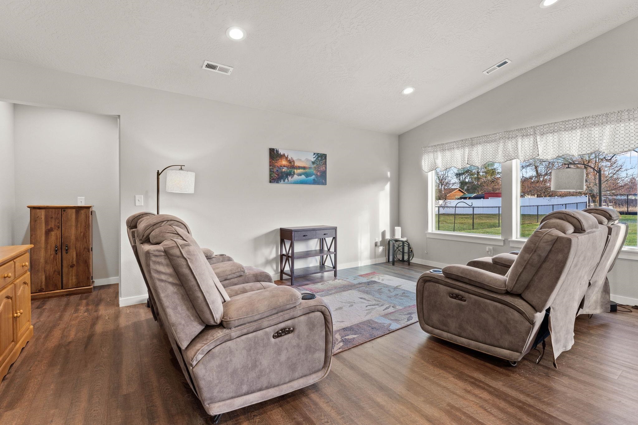419 South Barker Road, Unit 421 Spokane Valley, WA 99016 - Photo 6 of 31 Gallery Image 6