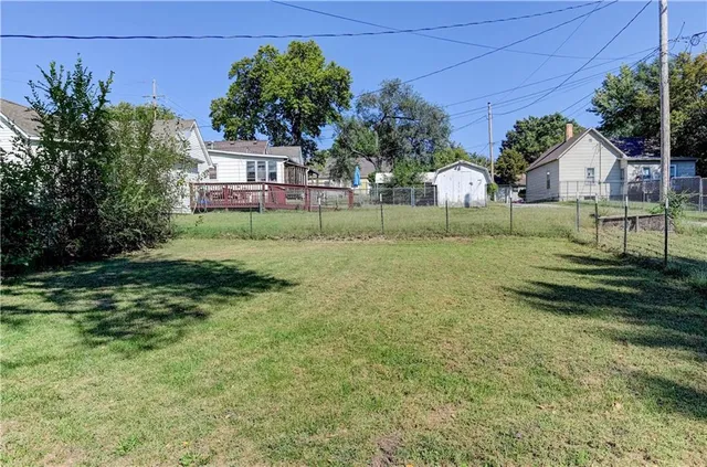 $139,700 | 928 Dakota Street, Leavenworth, KS 66048