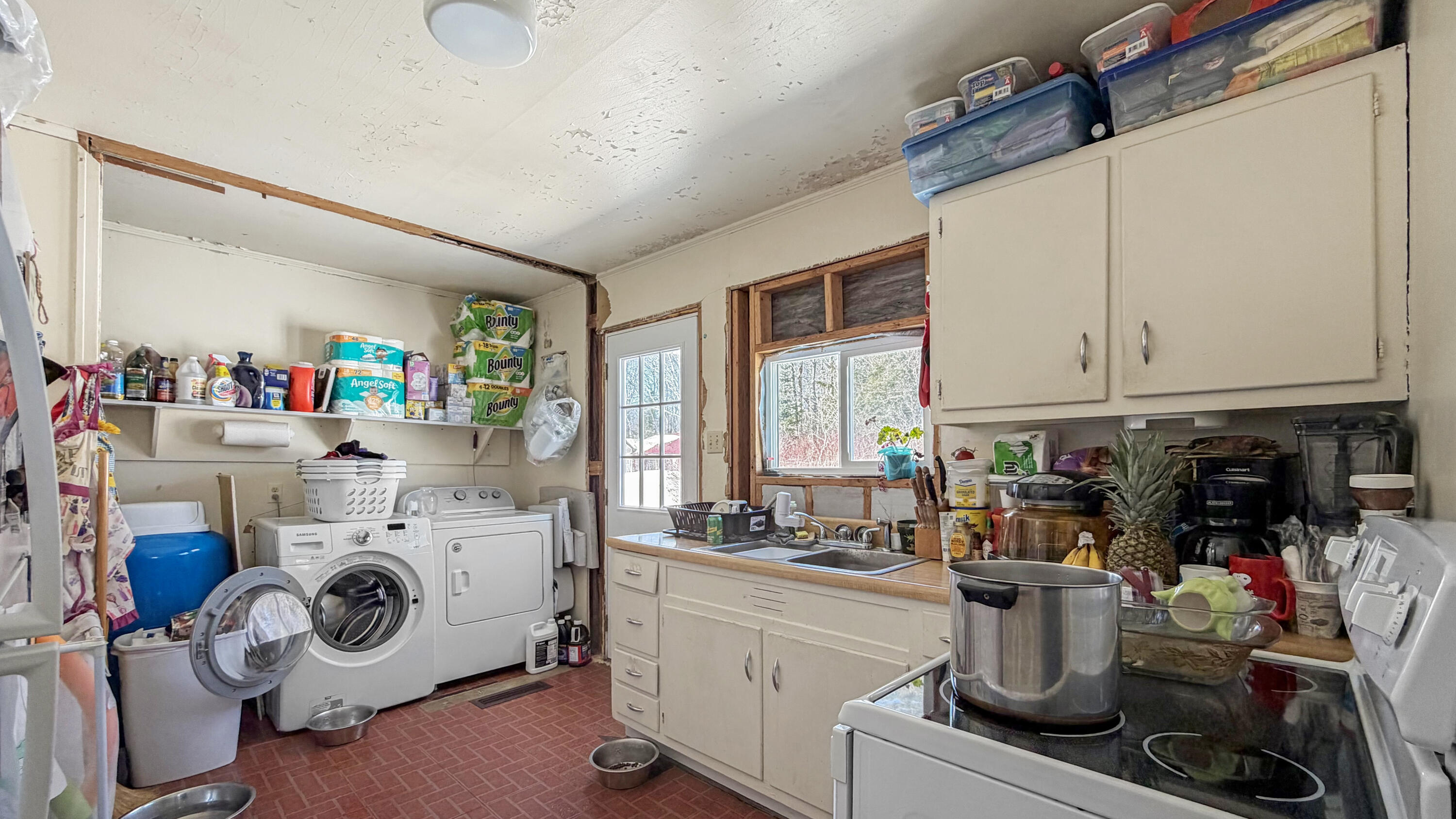 1682 Van Buren Road Limestone, ME 04750 - Photo 26 of 26
