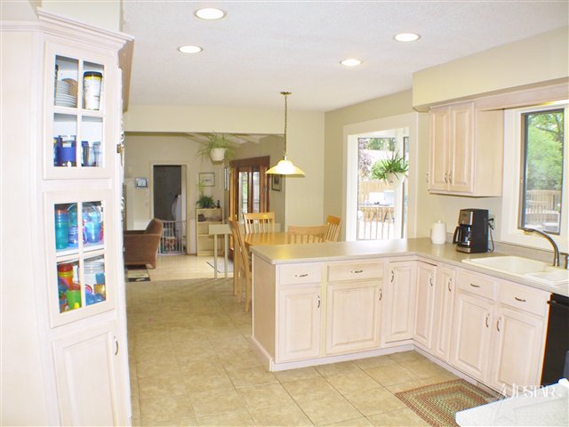 1509 Ransom Drive Fort Wayne, IN 46845 - Photo 6 of 24 Gallery Image 6