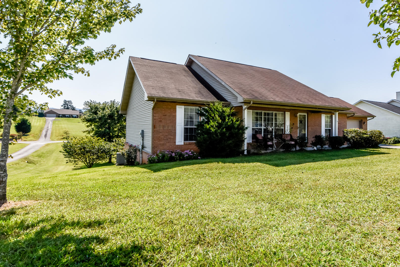 4226 Pea Ridge Road Maryville, TN 37804 - Photo 3 of 28 _DSC8196
