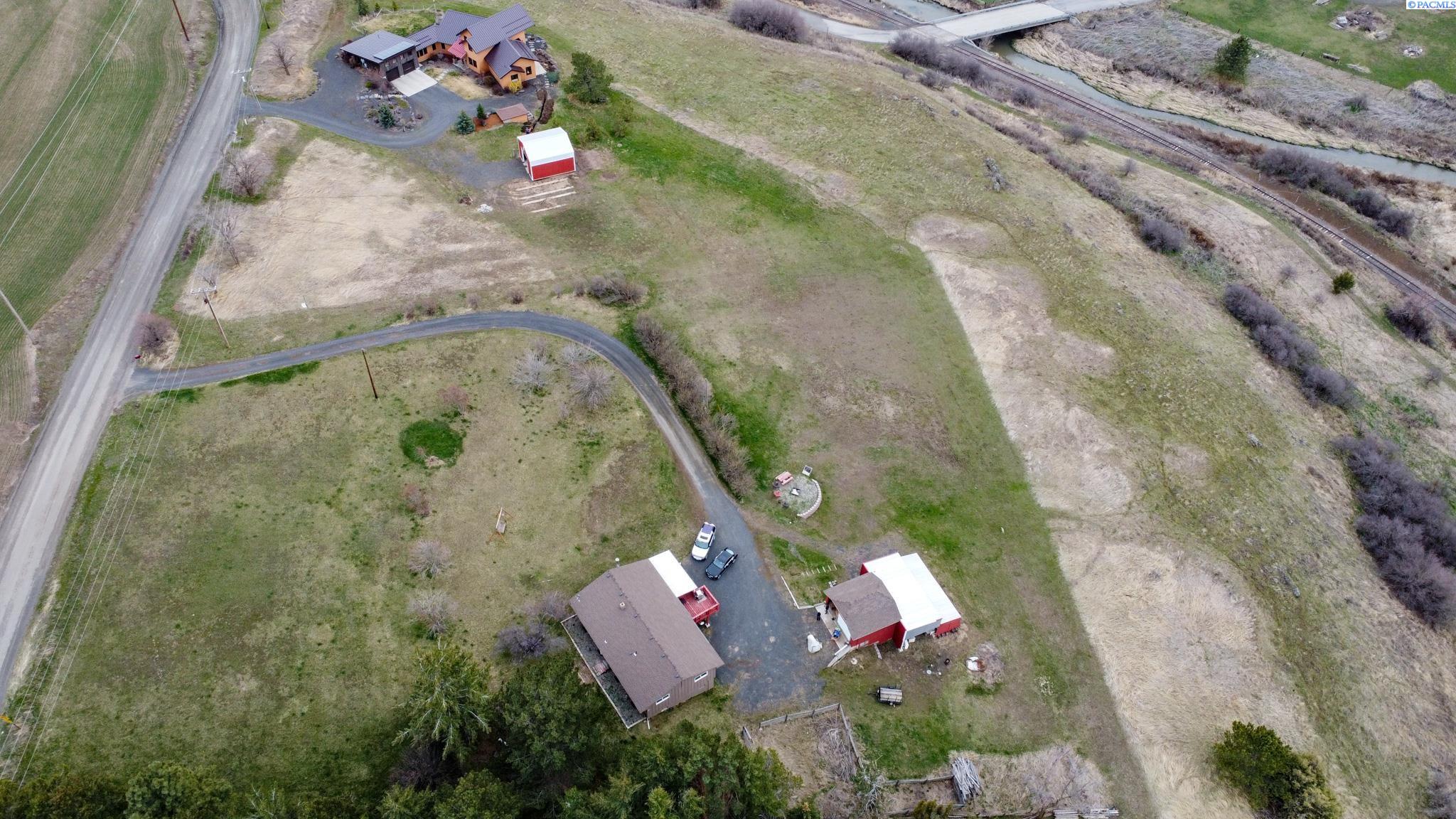 852 Brayton Road Pullman, WA 99163 - Photo 14 of 22 Gallery Image 14