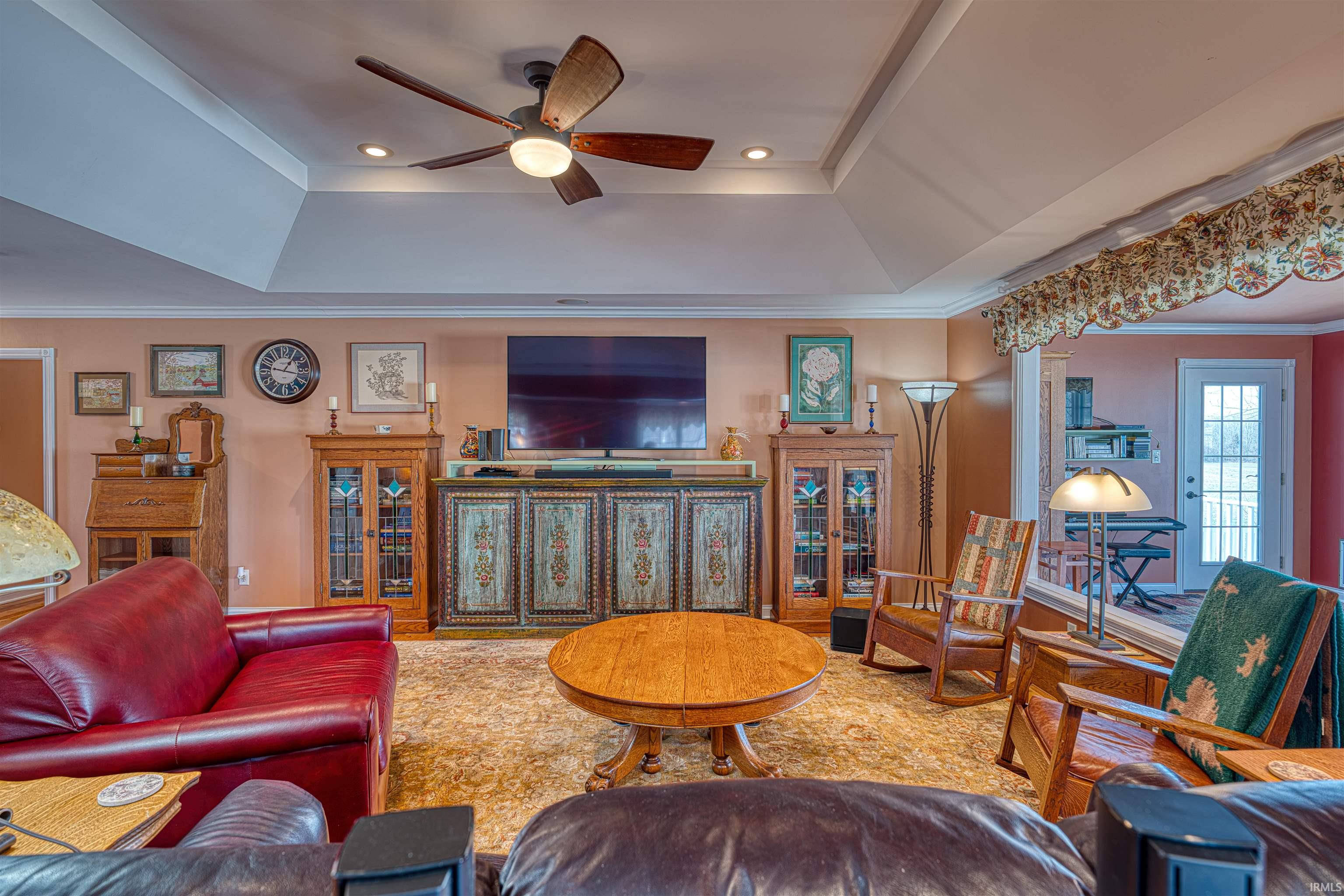 8988 Heim Road Chandler, IN 47610 - Photo 6 of 36 Gallery Image 6
