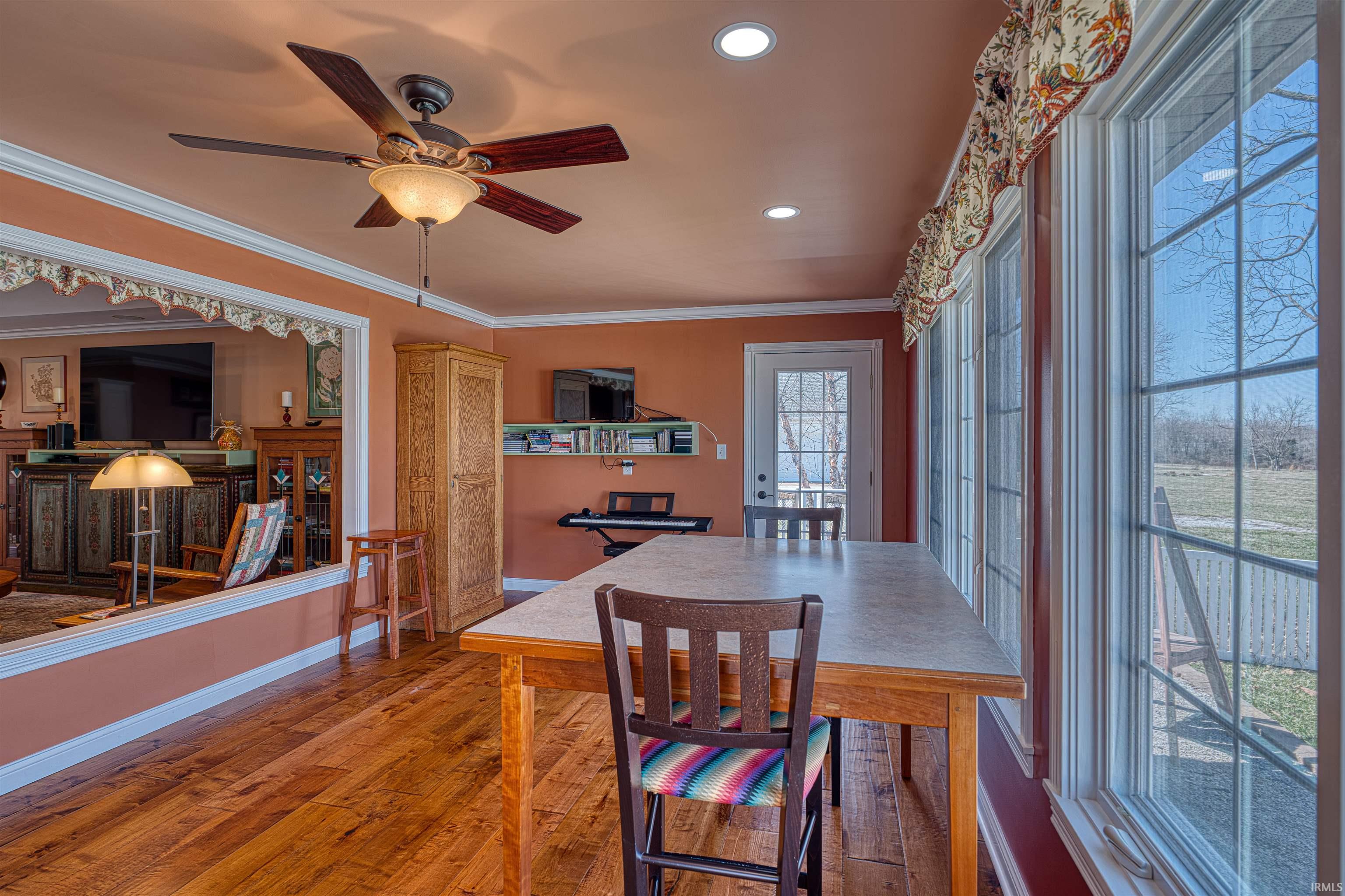 8988 Heim Road Chandler, IN 47610 - Photo 8 of 36 Gallery Image 8