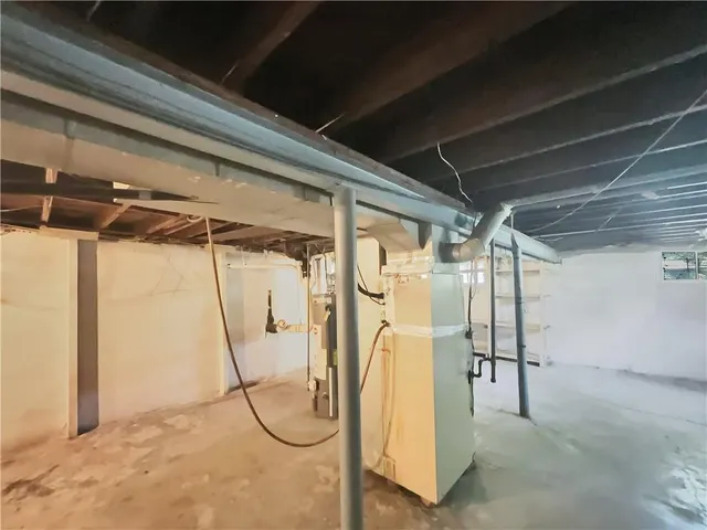 $190,000 | 11309 East 49th Street South, Kansas City, MO 64133