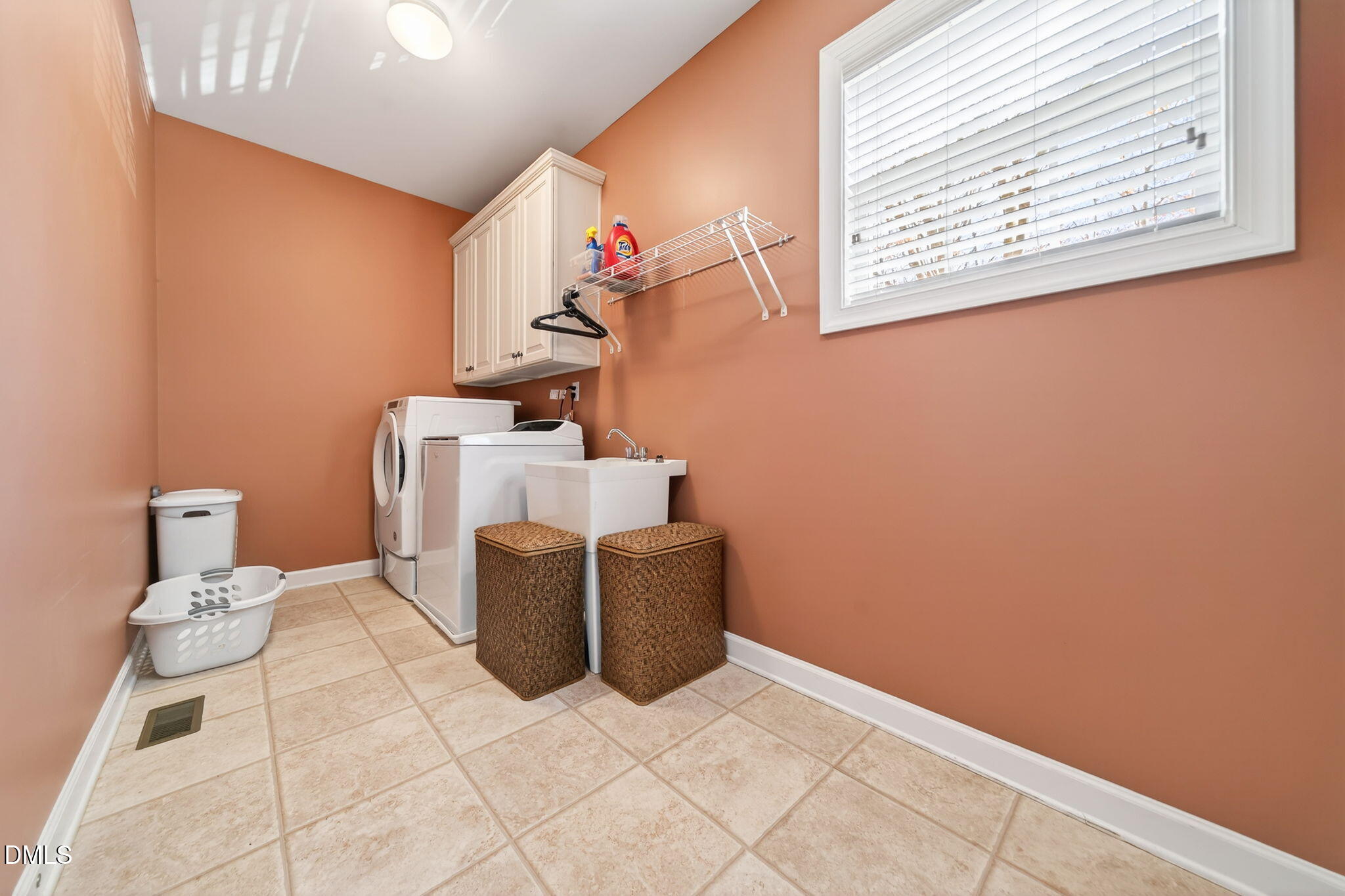 10421 Swerling Way Raleigh, NC 27614 - Photo 31 of 80 30-web-or-mls-10421 Swerling-65