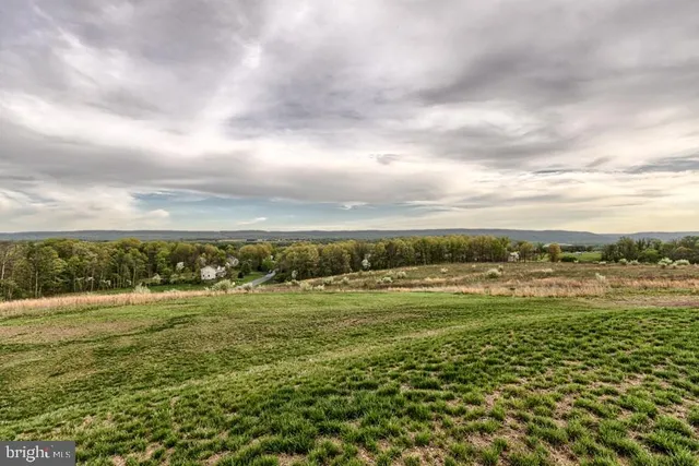 $95,000 | 61 Pine Tree Drive, Duncannon, PA 17020