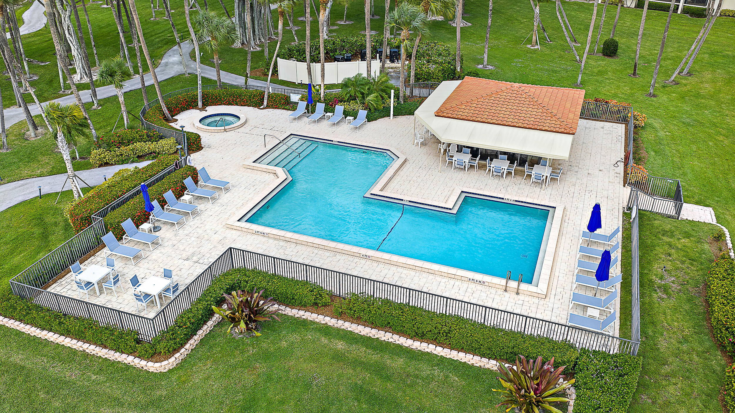 1000 North Us Highway, Unit 652 Jupiter, FL 33477 - Photo 46 of 64 Community Pool