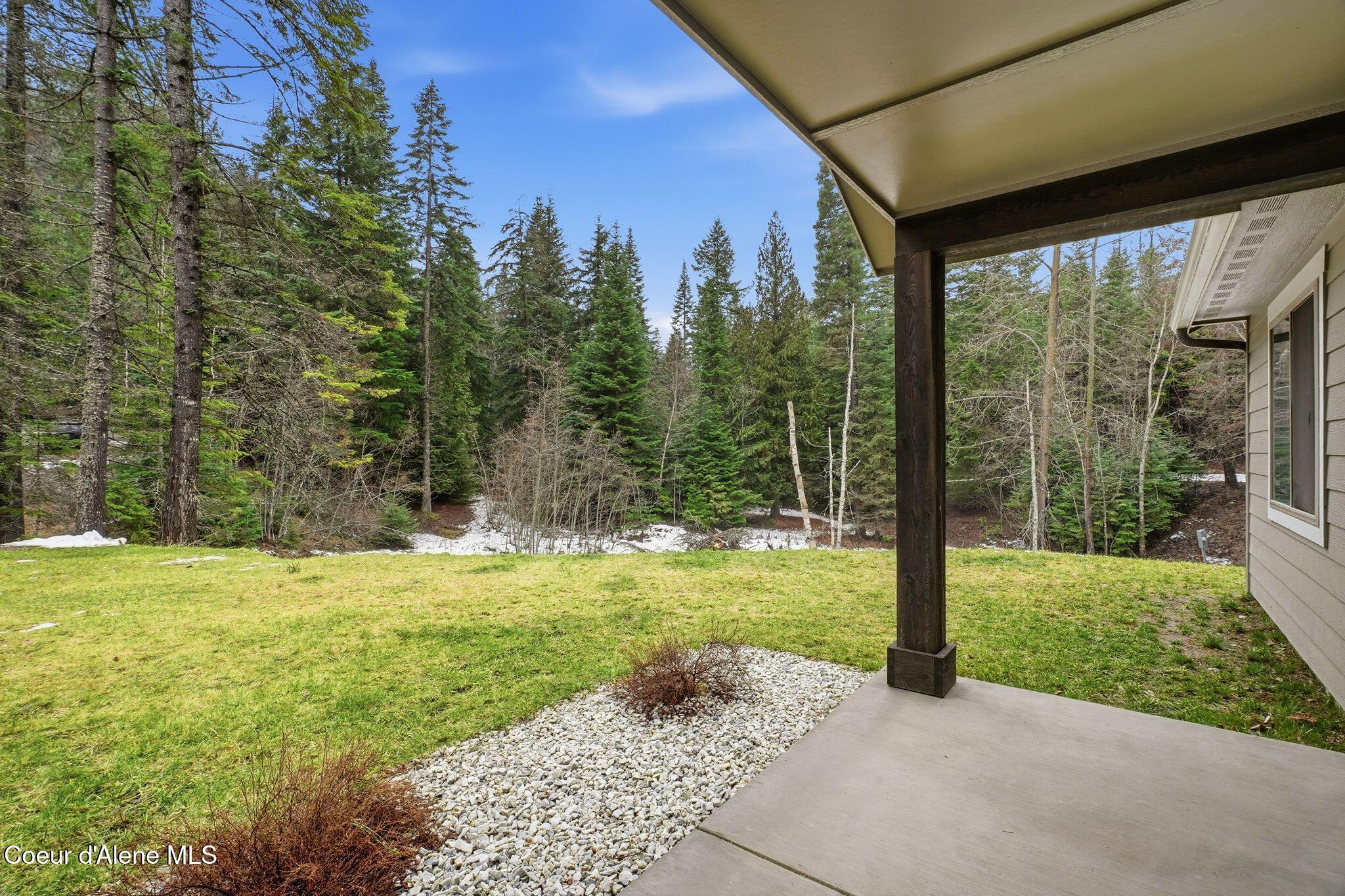 12053 Dufort Road Priest River, ID 83856 - Photo 2 of 18 IMG_0946