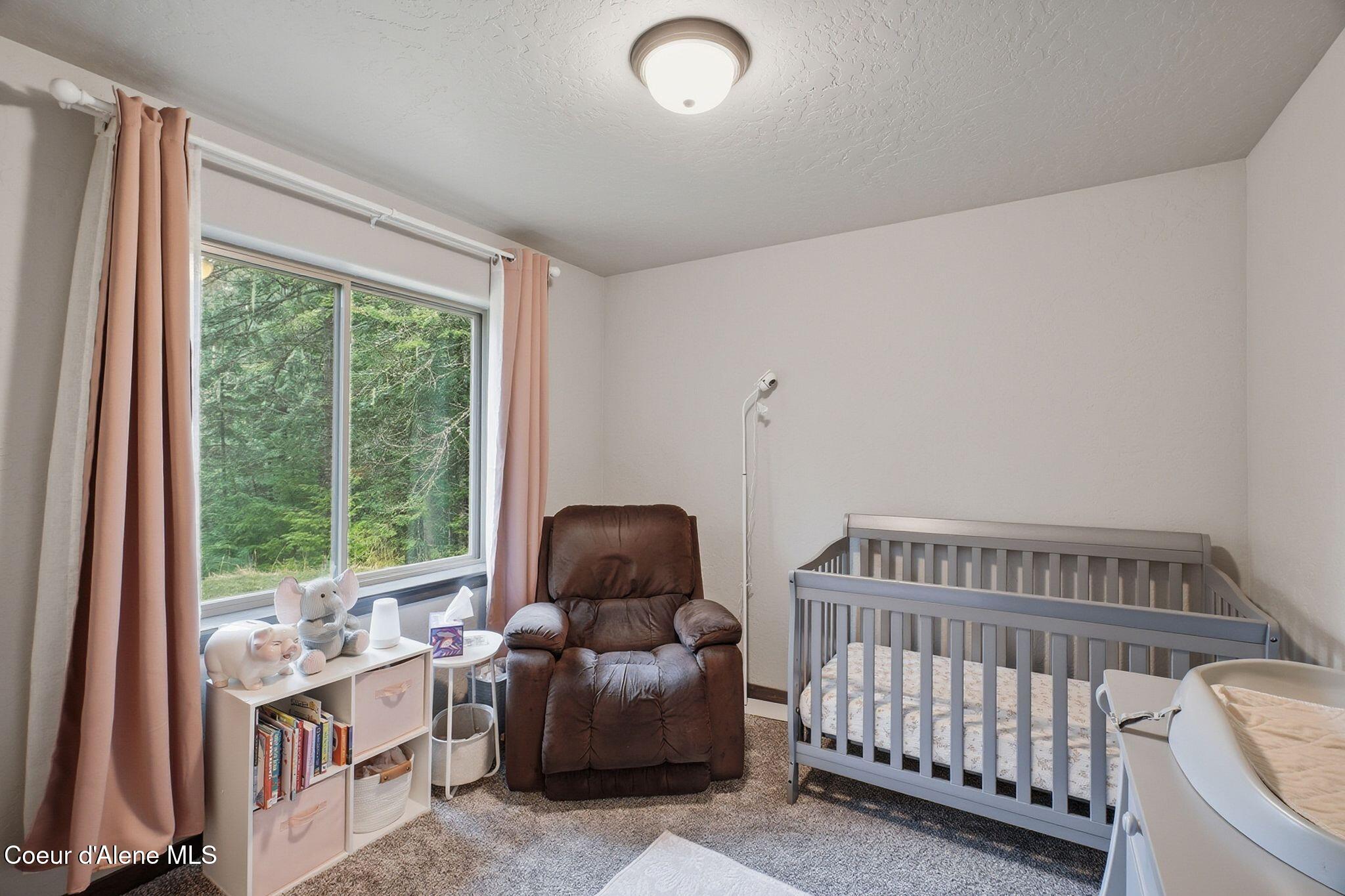 12053 Dufort Road Priest River, ID 83856 - Photo 10 of 18 IMG_0941