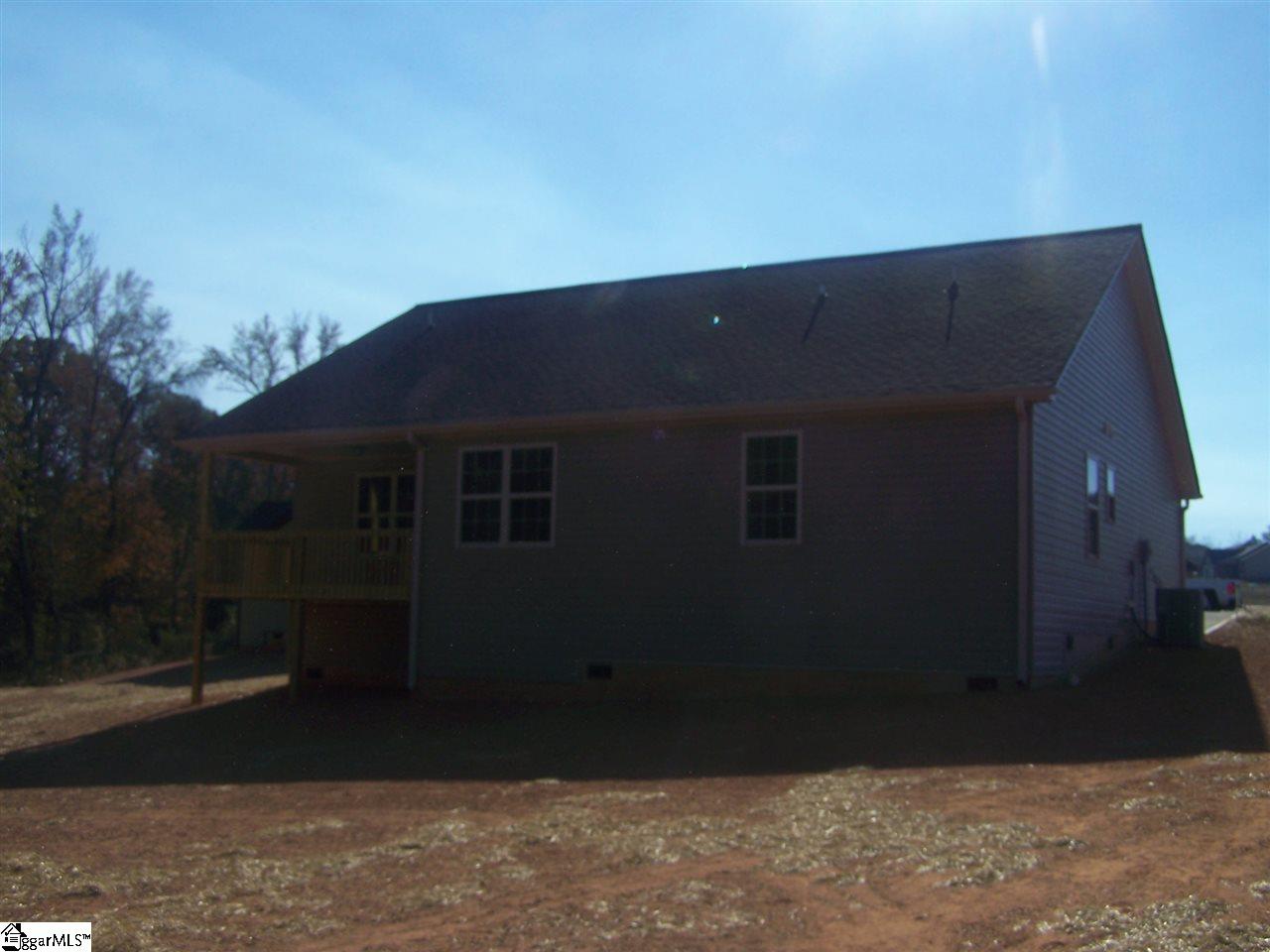 711 Kaitlyn Court Inman, SC 29349 - Photo 2 of 5 Gallery Image 2