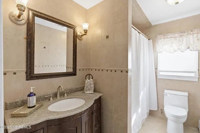 $1,195,000 | 110 Whispering Pines Drive, Lincroft, NJ 07738