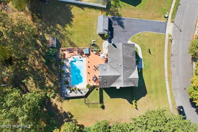 $1,195,000 | 110 Whispering Pines Drive, Lincroft, NJ 07738