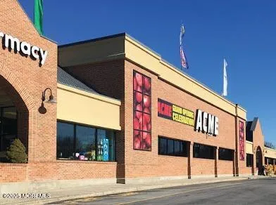 $1,195,000 | 110 Whispering Pines Drive, Lincroft, NJ 07738