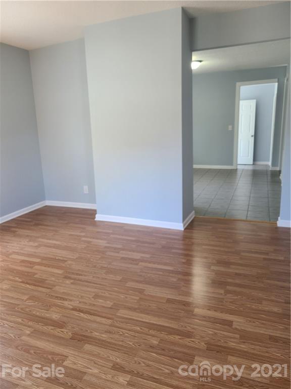 32 Ridge Street Marion, NC 28752 - Photo 34 of 37 Gallery Image 34