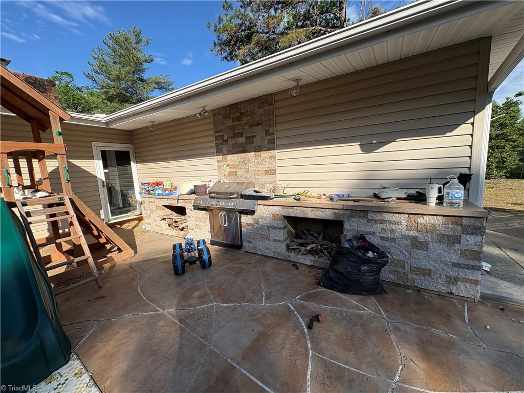 4738 Peace Road Trinity, NC 27370 - Photo 3 of 27