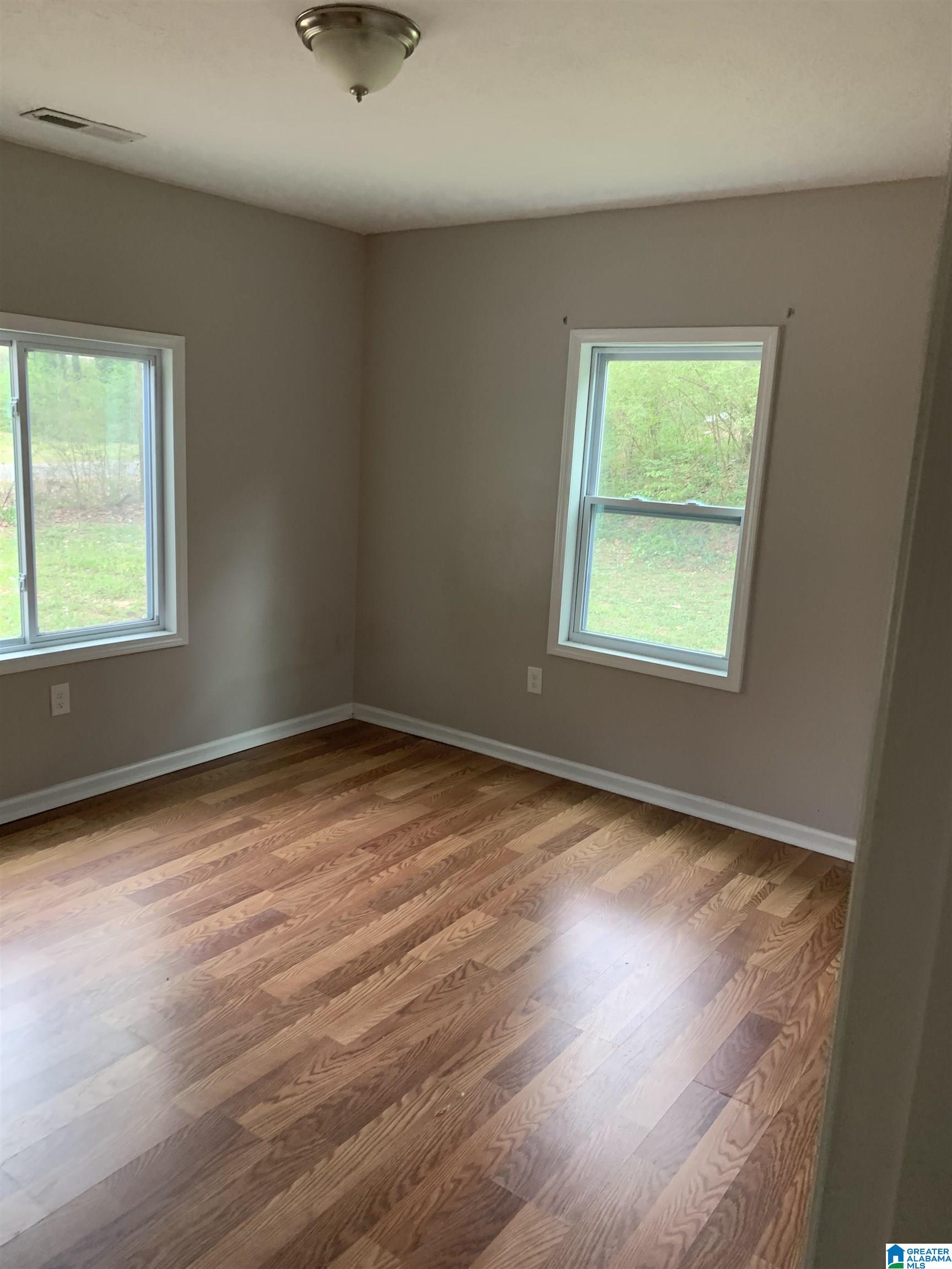 400 South Ledbetter Street Anniston, AL 36201 - Photo 17 of 21