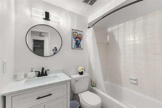 $650,000 | 7801 Greenshire Drive, Tampa, FL 33634