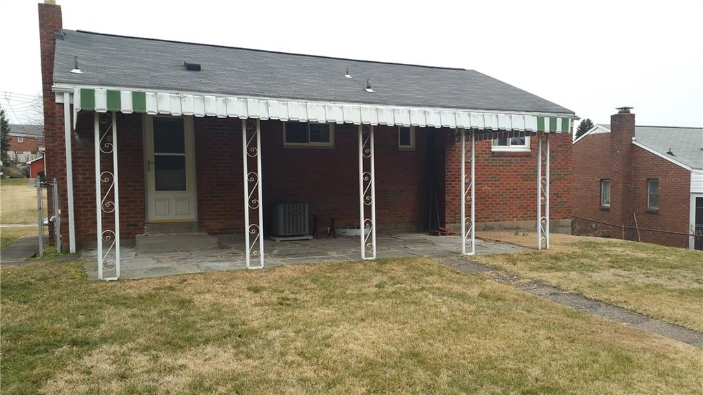 5316 Blossom Road Baldwin, PA 15236 - Photo 2 of 25 Gallery Image 2