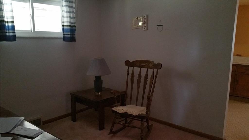 5316 Blossom Road Baldwin, PA 15236 - Photo 16 of 25 Gallery Image 16