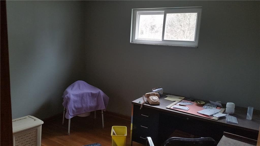 5316 Blossom Road Baldwin, PA 15236 - Photo 24 of 25 Gallery Image 24