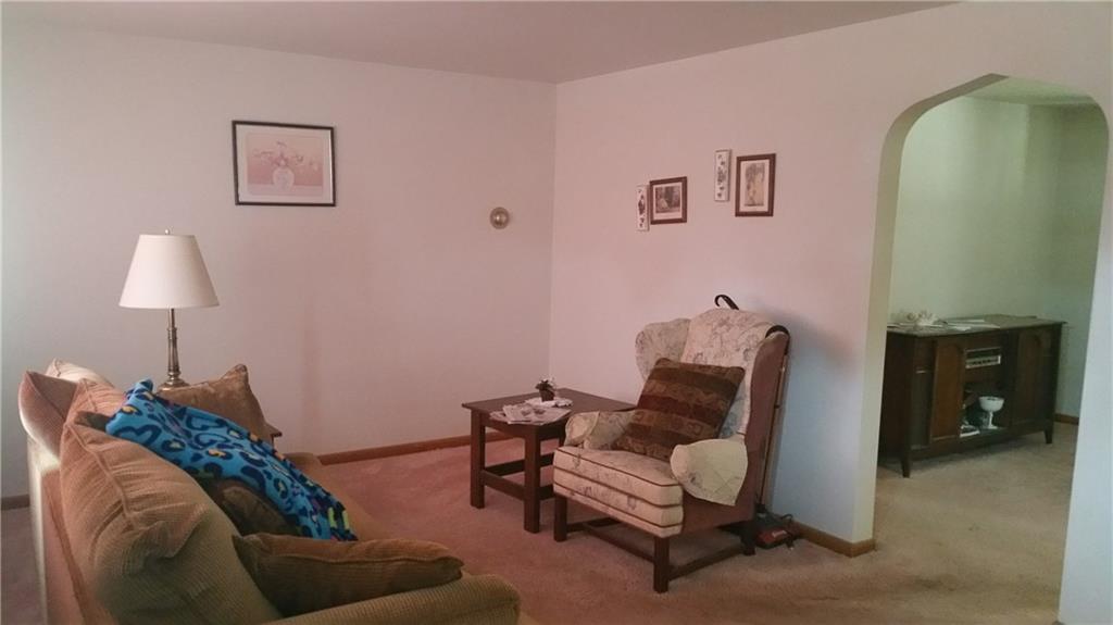 5316 Blossom Road Baldwin, PA 15236 - Photo 8 of 25 Gallery Image 8