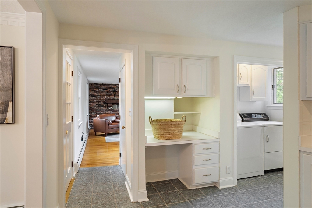7-9 Ridge Street Winchester, MA 01890 - Photo 10 of 39