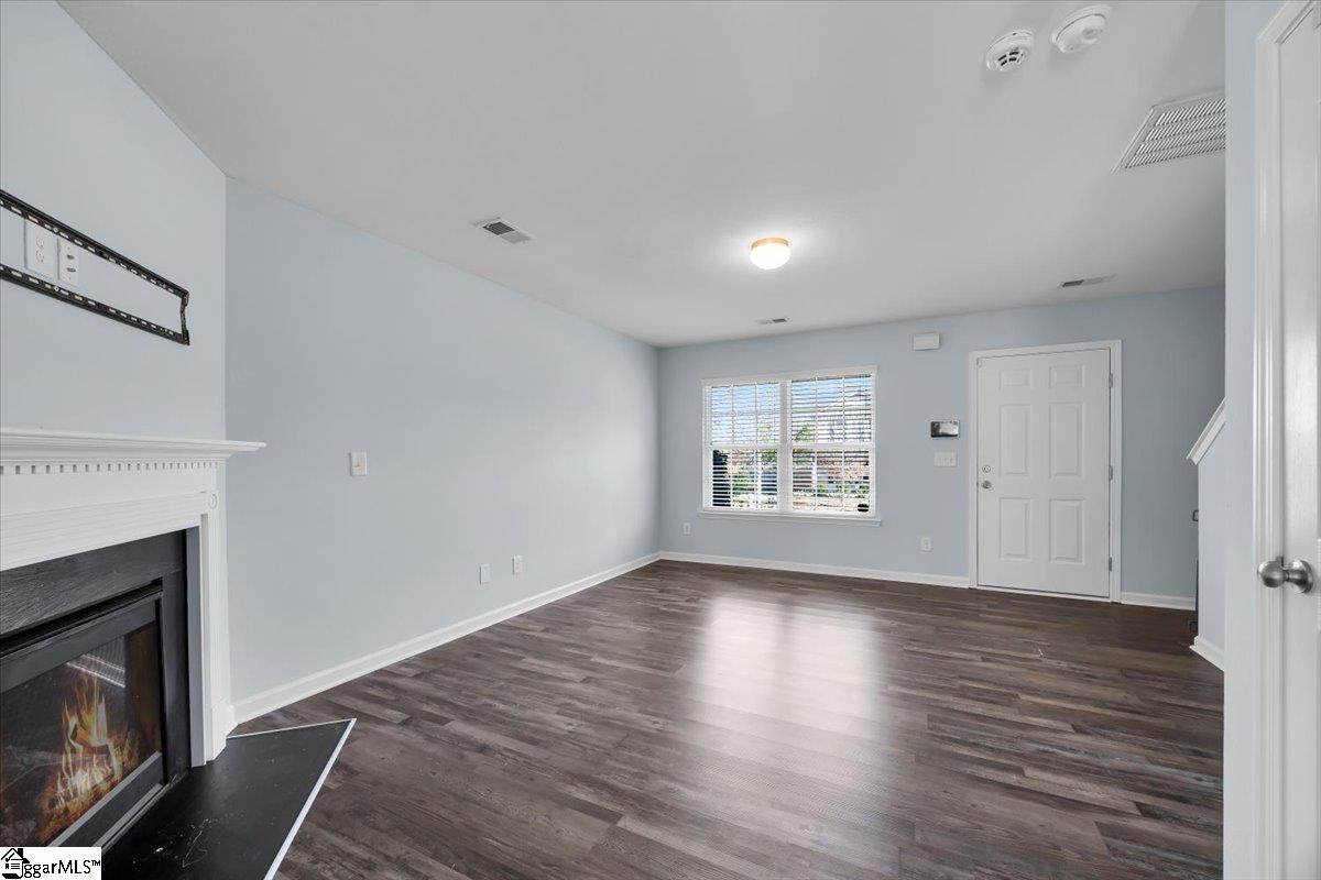 754 Markham Circle Moore, SC 29369 - Photo 8 of 38