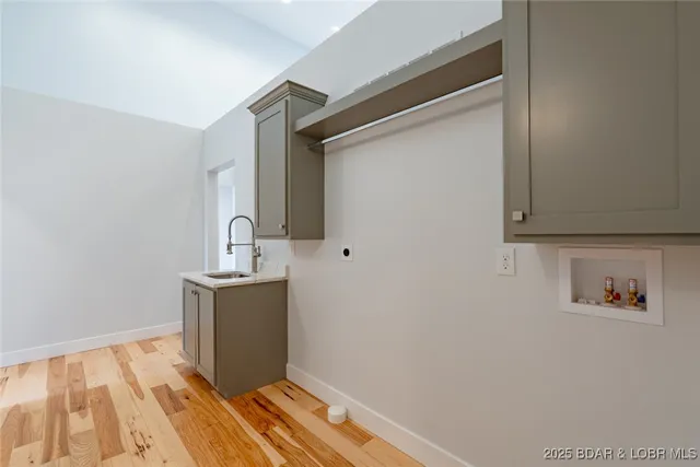 $1,299,000 | 289 Adrian Lane, Climax Springs, MO 65324