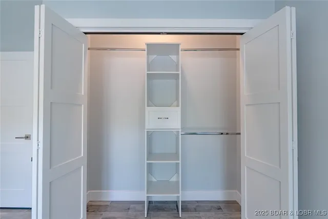 $1,299,000 | 289 Adrian Lane, Climax Springs, MO 65324