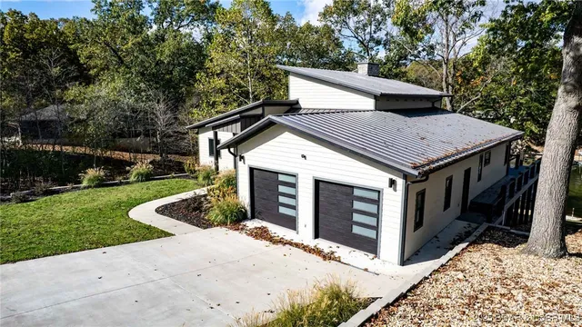 $1,299,000 | 289 Adrian Lane, Climax Springs, MO 65324