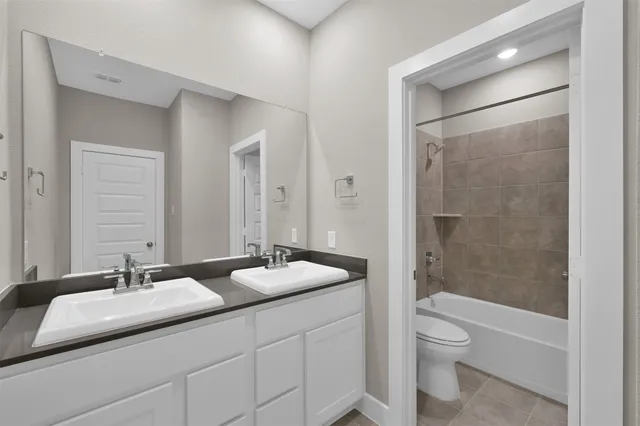 $4,000 | 24627 Keswick Vly Way, Tomball, TX 77375