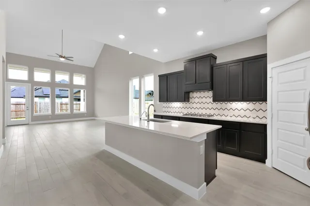 $4,000 | 24627 Keswick Vly Way, Tomball, TX 77375