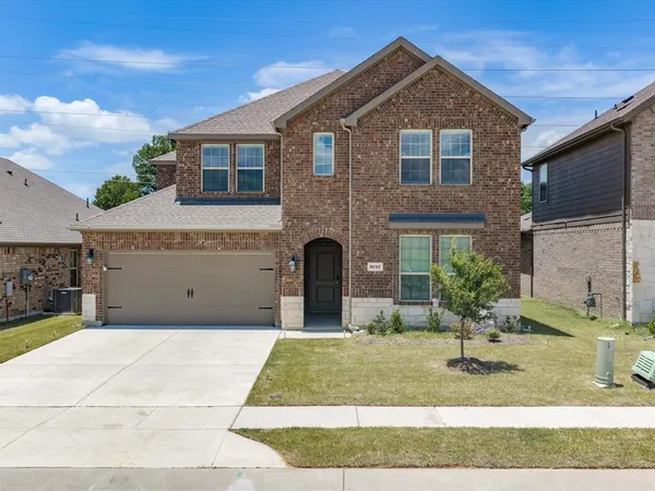 $380,000 | 3717 Tracewood Bend, Aubrey, TX 76227
