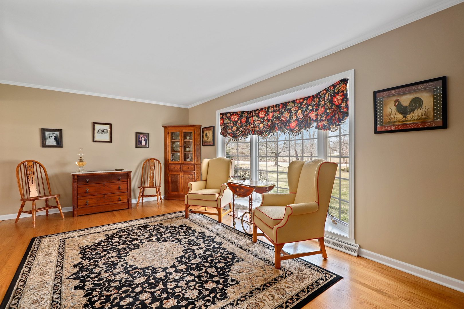 303 Roberts Road Inverness, IL 60067 - Photo 20 of 48 a living room with furniture and a rug