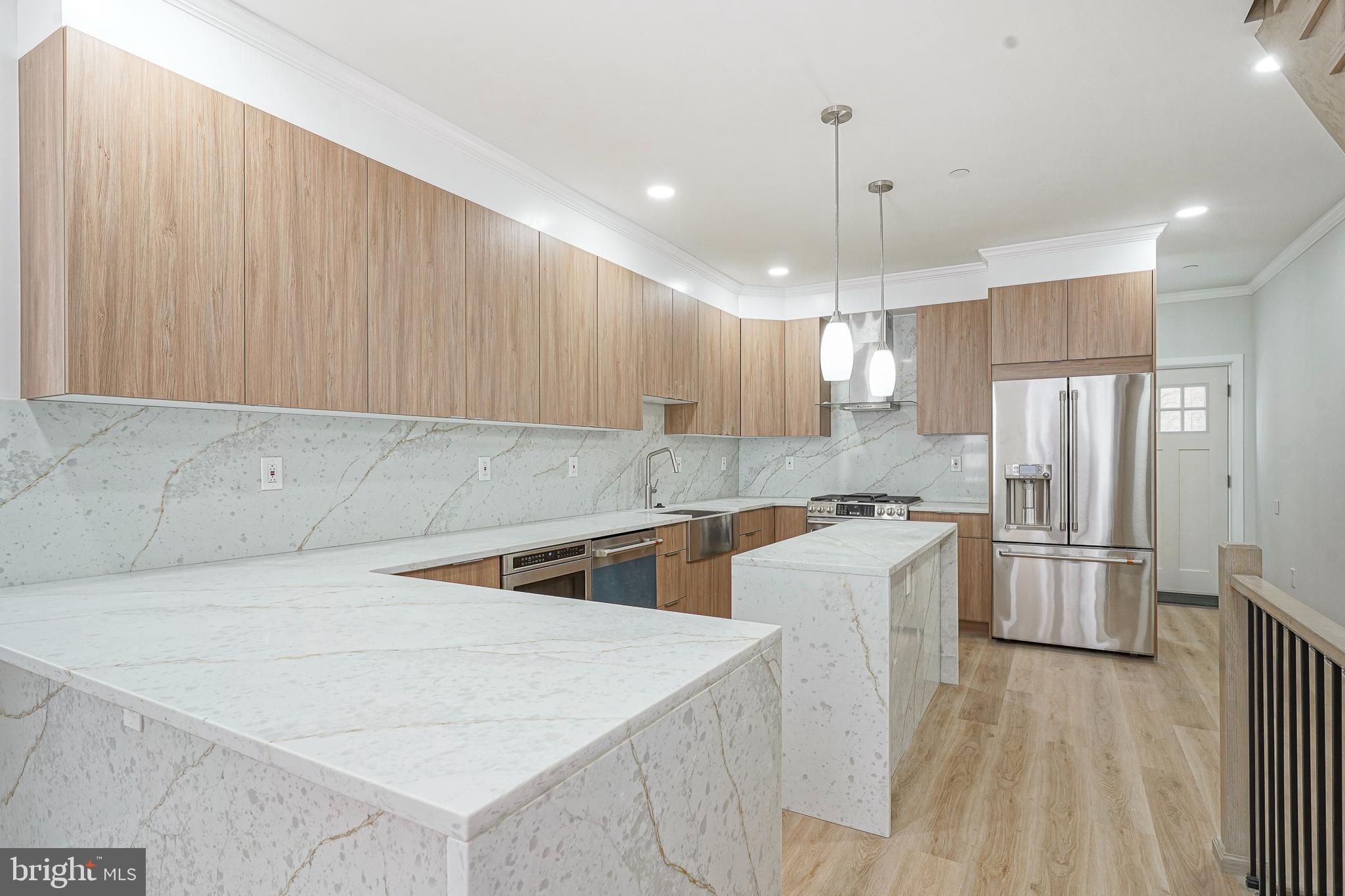 1145 Tasker Street Philadelphia, PA 19148 - Photo 8 of 58