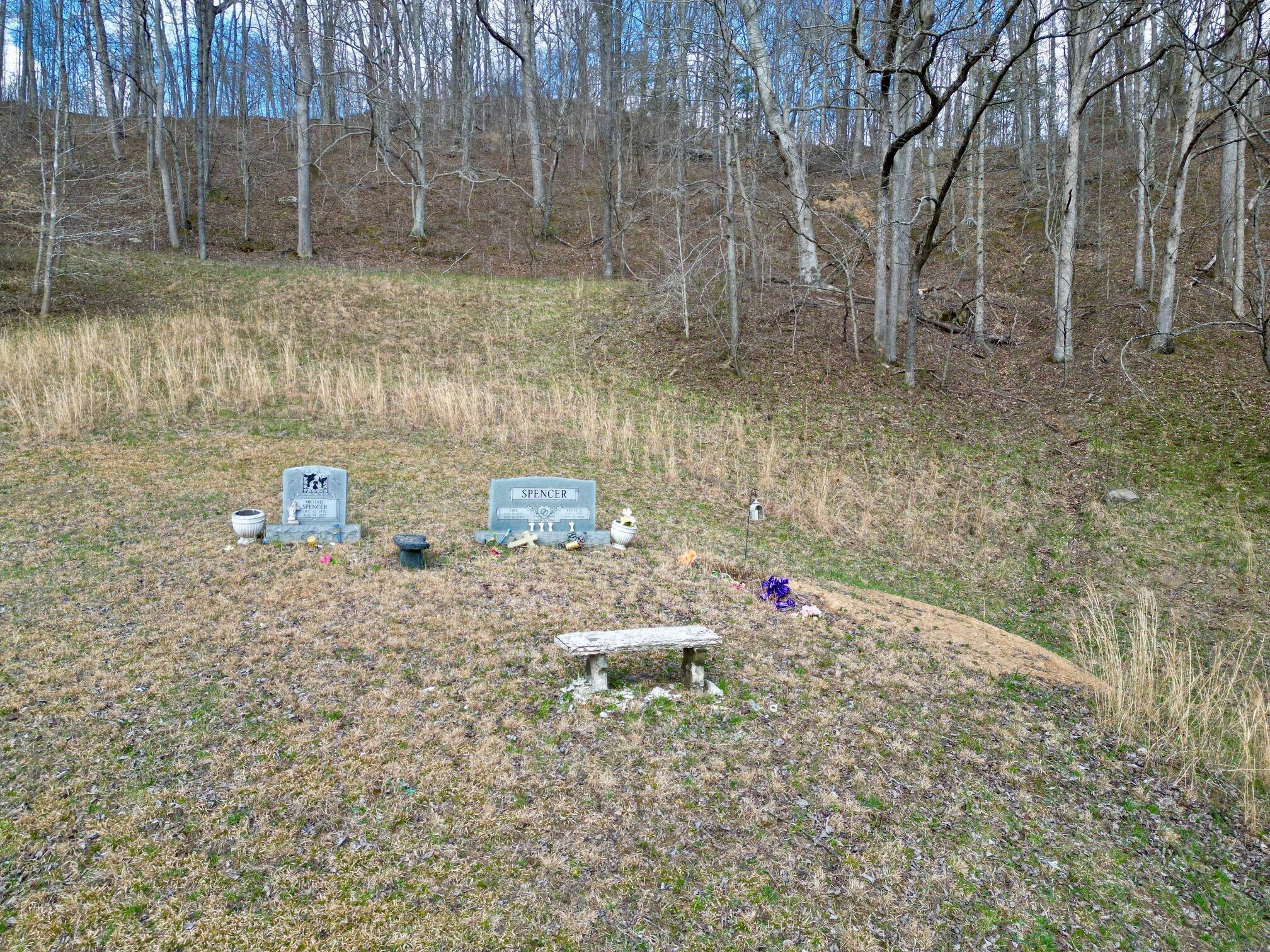 207 Gilliam Road Jackson, KY 41339 - Photo 9 of 28 dji_fly_20250326_154752_753_174301909270