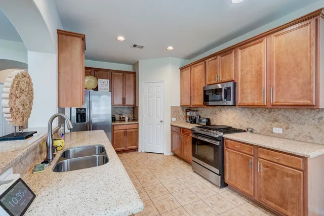 $2,700 | 14014 Mohave Way Drive, Cypress, TX 77429