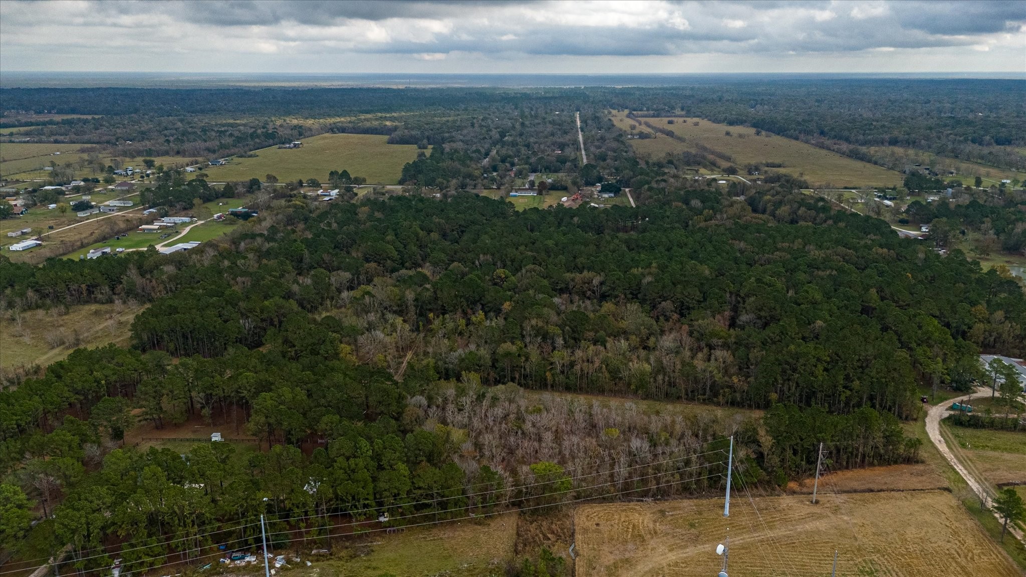 321 Highway 321 Dayton, TX 77535 - Photo 4 of 22