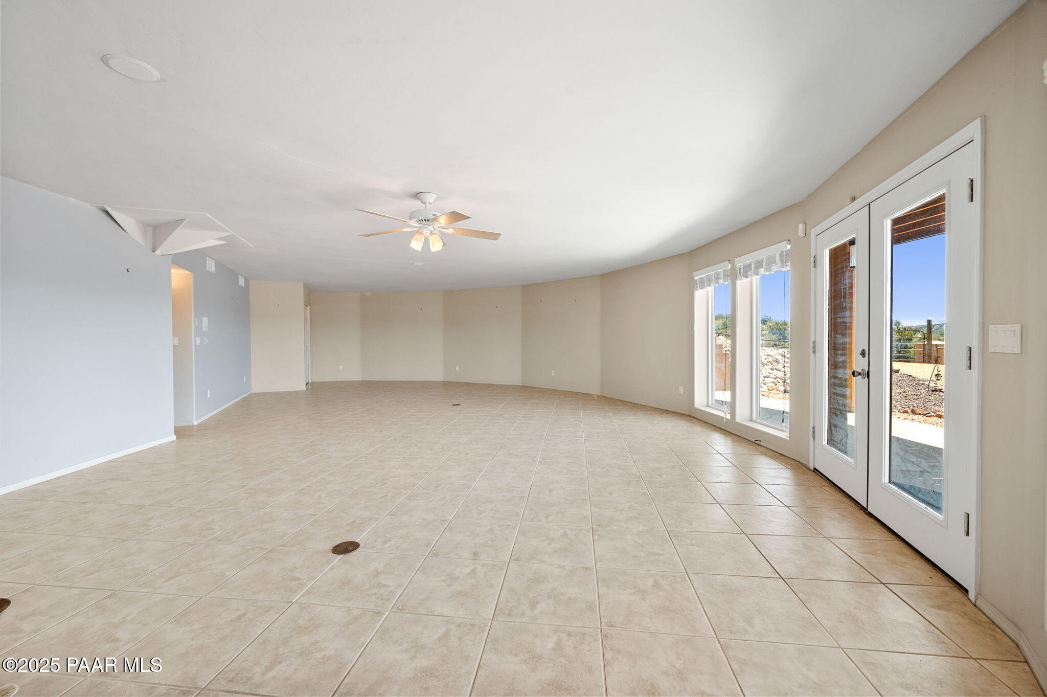 18900 Butte Pass Road Prescott, AZ 86305 - Photo 30 of 45 Downstairs Living Room (2)