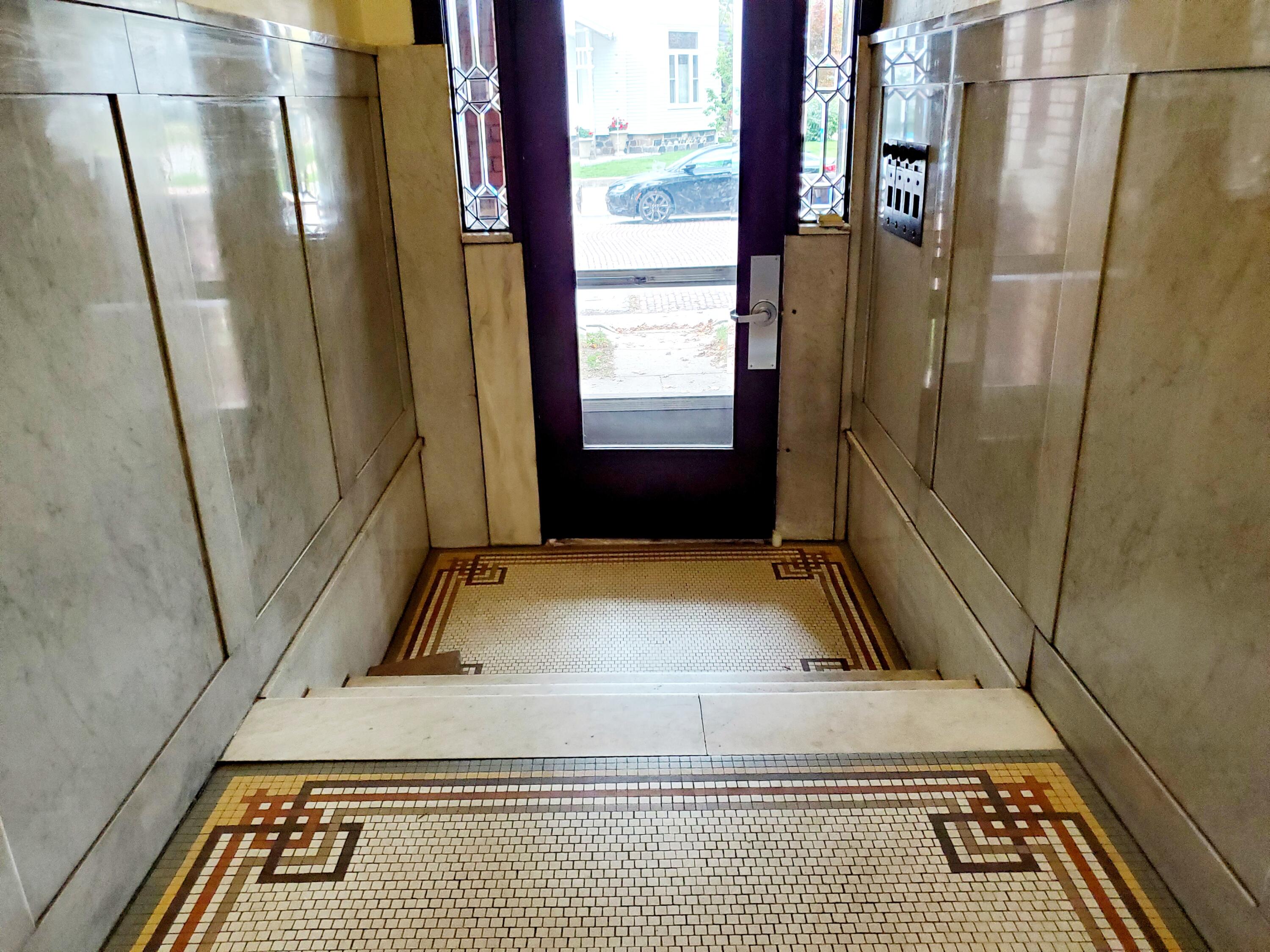 520 South State Street, Unit C St. Joseph, MI 49085 - Photo 9 of 10 9