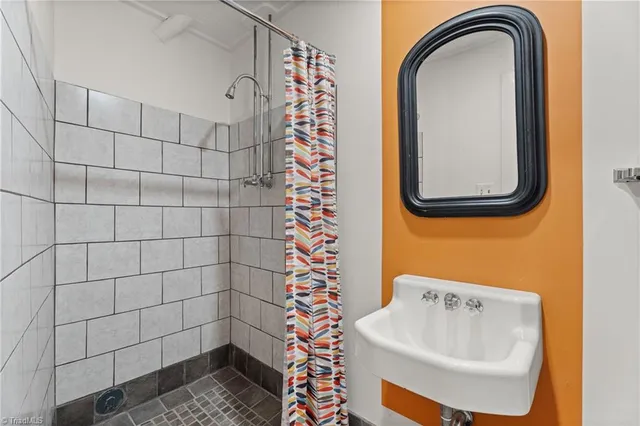 $1,800,000 | 1020 West Kent Road, Winston-Salem, NC 27104