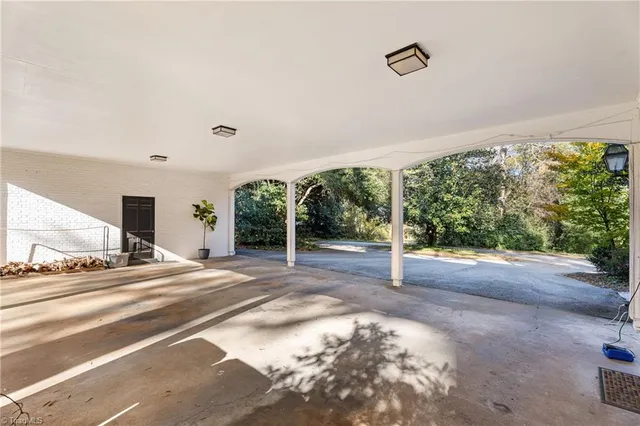 $1,800,000 | 1020 West Kent Road, Winston-Salem, NC 27104