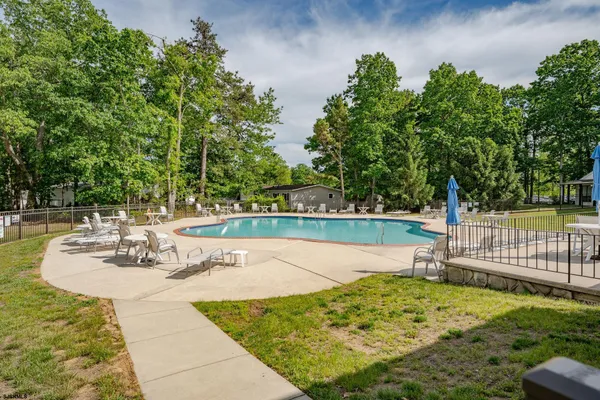 $184,900 | 24 Holly Court, Mays Landing, NJ 08330